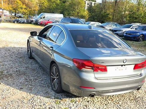 Used 2018 BMW 530i xDrive image 3