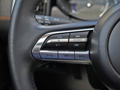 Used 2025 MAZDA CX-50 AWD 2.5 Hybrid w/ Premium Pkg image 13