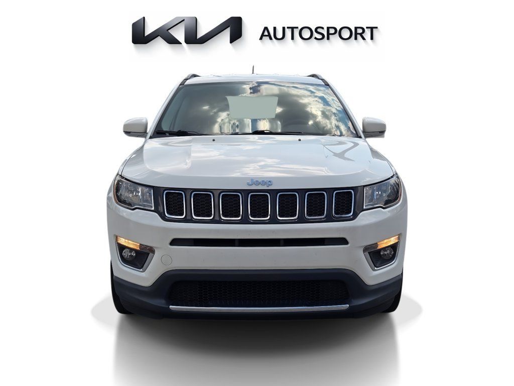 Used 2019 Jeep Compass Limited FWD image 2