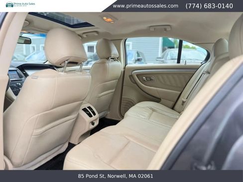 Used 2017 Ford Taurus SEL w/ Equipment Group 201A AWD/4WD image 16