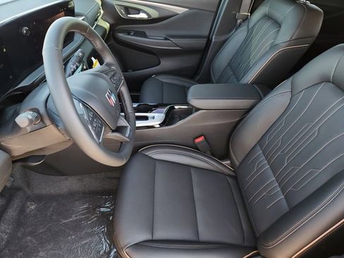 New 2026 Buick Envista Avenir image 10