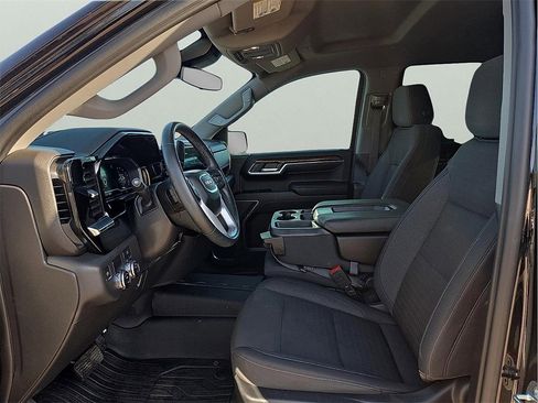 Used 2023 GMC Sierra 1500 Elevation w/ LPO, Elevation Black Package image 11