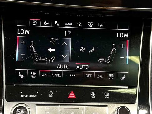 Used 2023 Audi Q7 3.0T Prestige AWD/4WD image 30