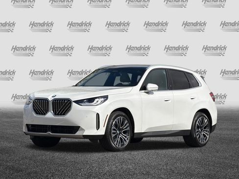 Used 2025 BMW X3 xDrive30i w/ Convenience Package image 9