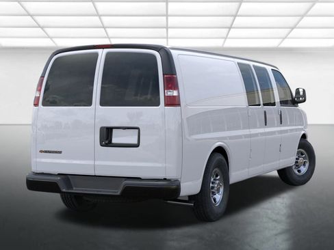 New 2025 Chevrolet Express 2500 WT image 4