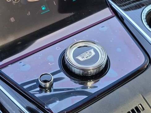 New 2026 Cadillac Escalade IQ Luxury 1 w/ LPO, Floor Liner Package image 34