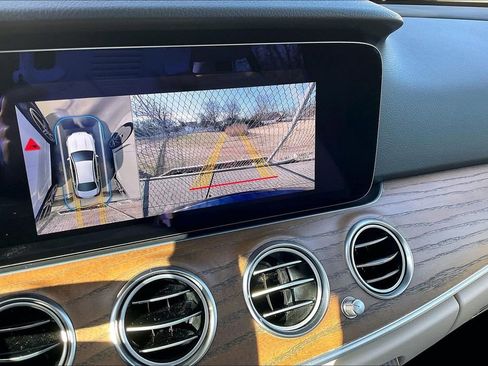 Used 2021 Mercedes-Benz E 350 4MATIC Sedan image 21