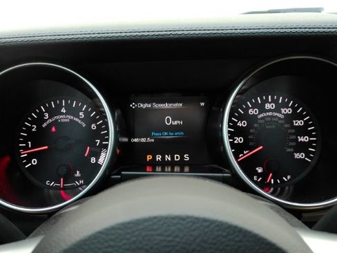 Used 2019 Ford Mustang GT Premium RWD image 36