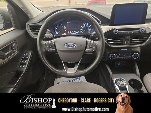 Used 2022 Ford Escape SE w/ Convenience Package AWD/4WD image 17