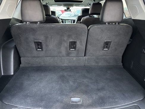 Used 2019 Buick Enclave Avenir w/ Avenir Technology Package image 37