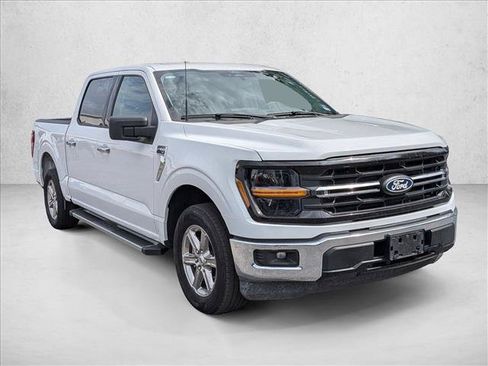Used 2025 Ford F150 XLT w/ Equipment Group 301A Standard RWD image 4