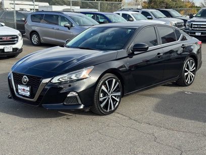 Used 2022 Nissan Altima 2.5 SR