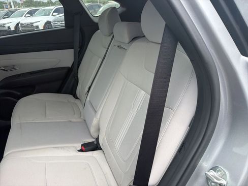 Used 2025 Hyundai Tucson SEL AWD/4WD image 11