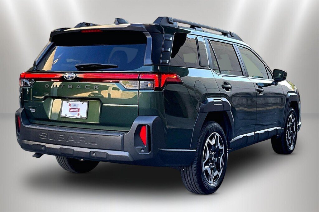 Certified 2026 Subaru Outback Touring AWD/4WD image 5