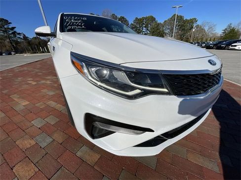 Used 2020 Kia Optima LX image 7