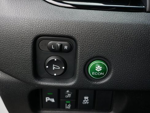 Used 2022 Honda Pilot Touring image 27