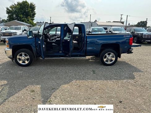 Used 2017 Chevrolet Silverado 2500 LTZ w/ Vortec Plus Package AWD/4WD image 28