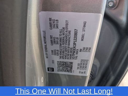 Used 2023 GMC Canyon AT4X image 28