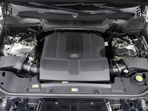 Used 2019 Land Rover Range Rover Sport Supercharged AWD/4WD image 41