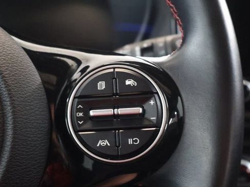 Used 2023 Kia Soul GT-Line FWD image 19