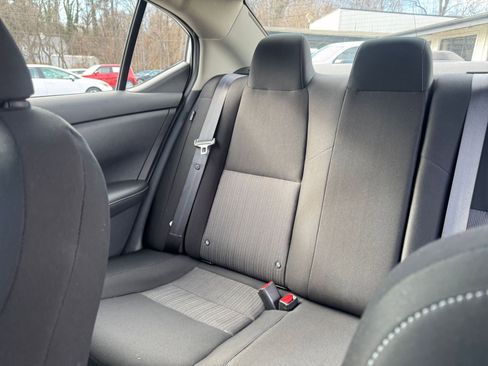 Used 2025 Nissan Sentra SV image 33