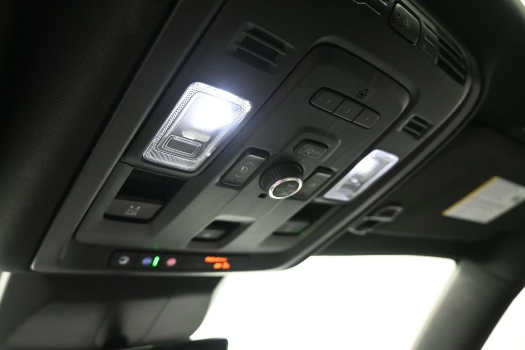 Used 2024 Cadillac Escalade Sport AWD/4WD image 38