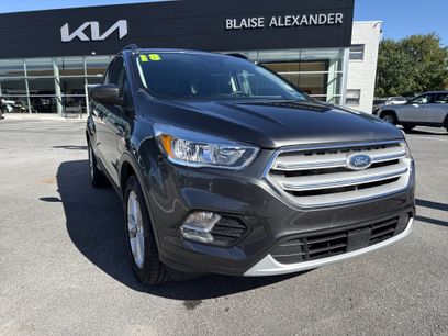 Used 2018 Ford Escape SE w/ Ford Safe & Smart Package