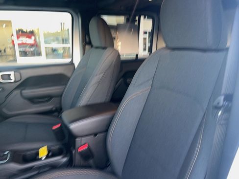 New 2026 Jeep Wrangler Unlimited Sport image 22