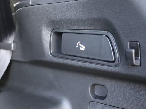 New 2025 Mitsubishi Outlander SEL image 36