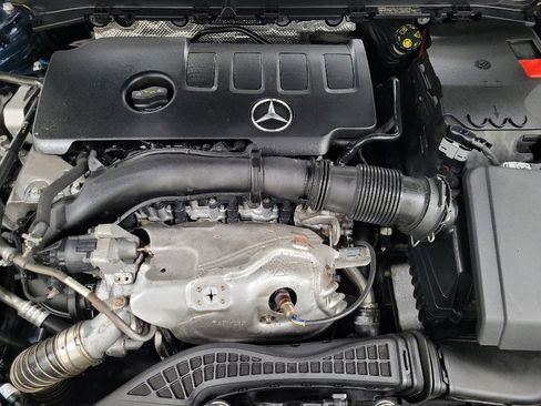 Used 2019 Mercedes-Benz A 220 4MATIC image 30