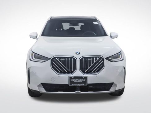 Used 2025 BMW X3 xDrive30i w/ Premium Package AWD/4WD image 8