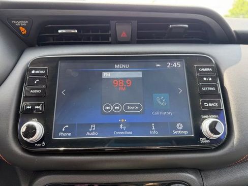 Certified 2023 Nissan Kicks SR w/ SR Premium Package FWD image 20
