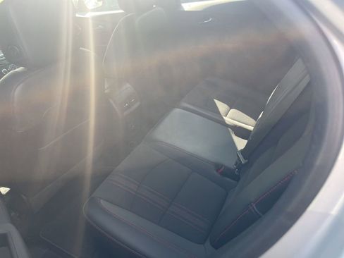 Used 2022 Chevrolet Equinox RS image 13