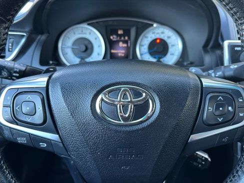 Certified 2016 Toyota Camry SE image 24