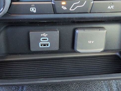 New 2026 Ford F250 XL w/ XL Chrome Package image 23