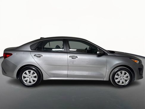 Used 2023 Kia Rio S image 4