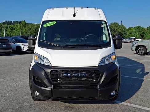 Used 2025 RAM ProMaster 3500 w/ Convenience Group FWD image 2