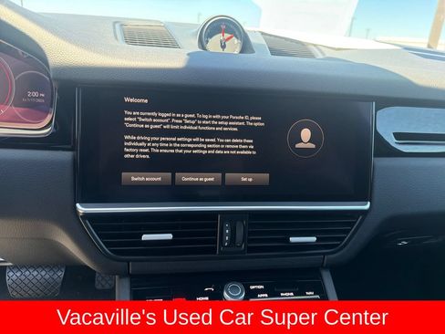 Used 2023 Porsche Cayenne AWD/4WD image 19