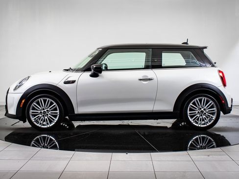 Used 2024 MINI Cooper S w/ Signature Upholstery Package image 5