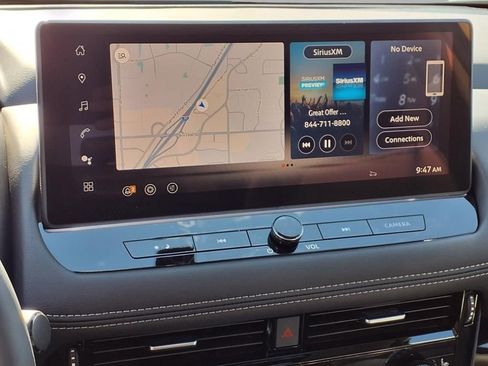 Certified 2025 Nissan Rogue SL w/ Tech Package image 8