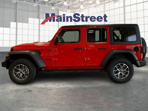 Used 2025 Jeep Wrangler Sport S image 2