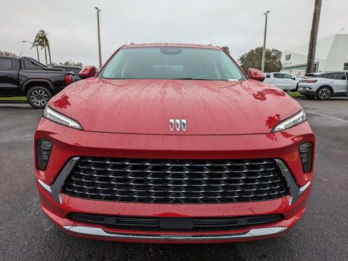 New 2025 Buick Envision Avenir image 9