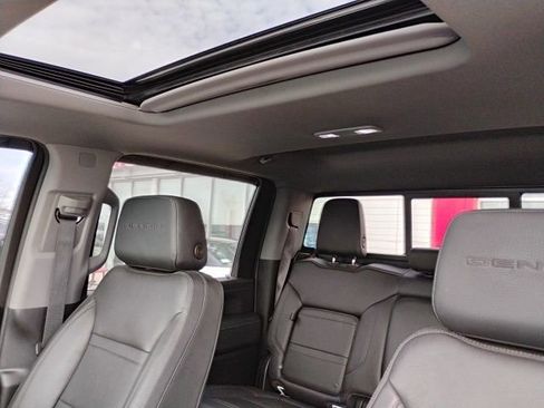 Used 2023 GMC Sierra 2500 Denali w/ Denali Ultimate Package AWD/4WD image 15