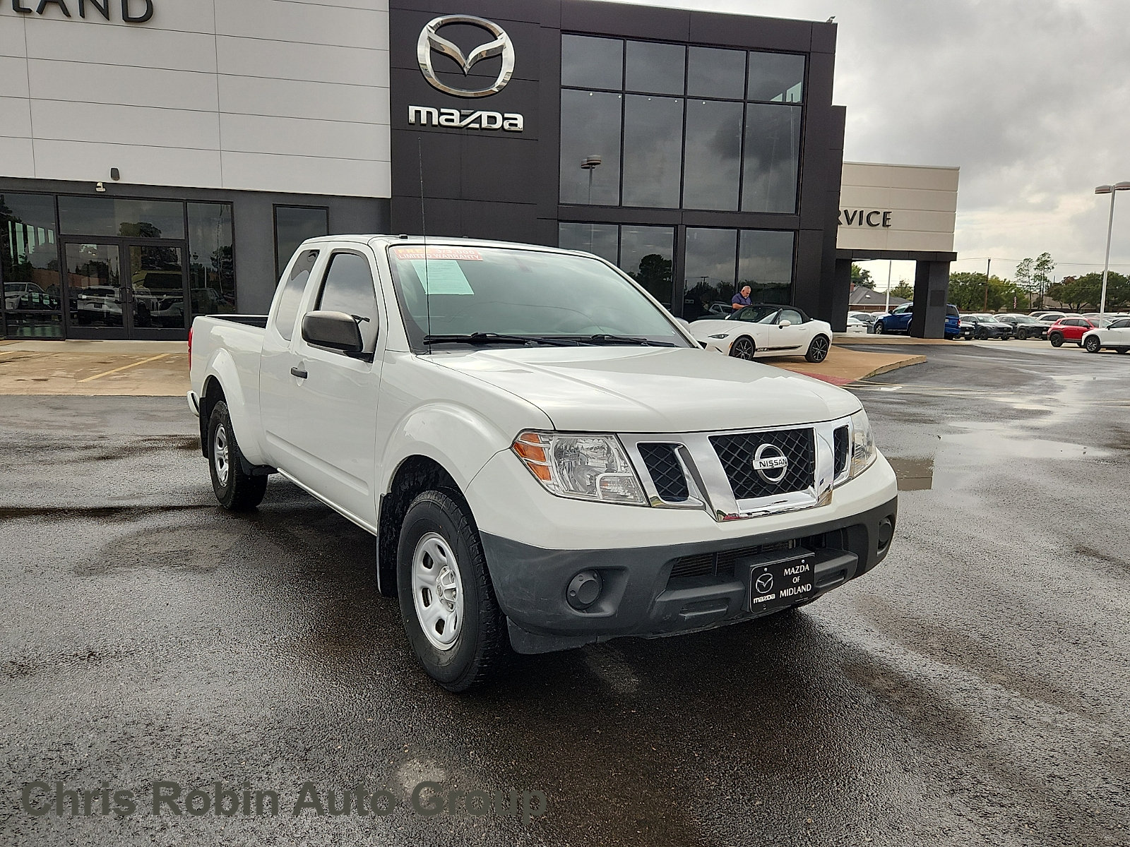 Used 2019 Nissan Frontier S RWD image 1