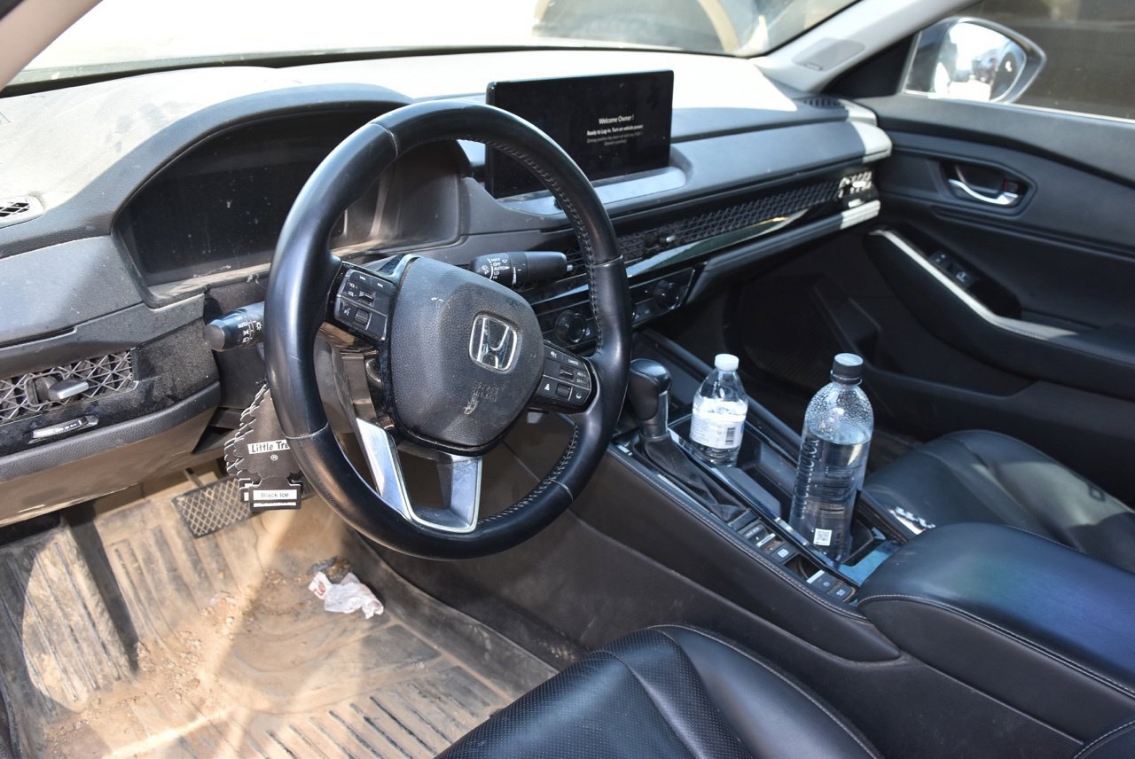Used 2023 Honda Accord Touring image 7