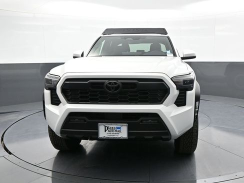 New 2024 Toyota Tacoma TRD Off-Road image 2