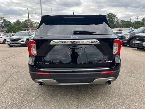 Certified 2024 Ford Explorer Limited w/ Equipment Group 301A AWD/4WD image 5