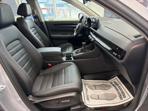 Used 2023 Honda CR-V EX-L image 12