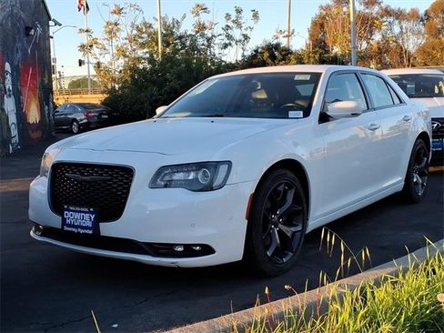 Used 2022 Chrysler 300 S image 1