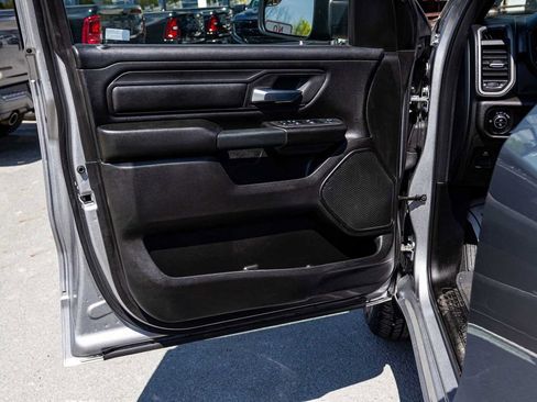 Used 2025 RAM 1500 Tradesman w/ Night Edition AWD/4WD image 11